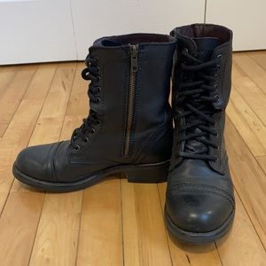 Steve Madden Combat Boots Lace-up